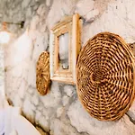Morisi Avlu Hotel Alaçatı
