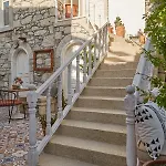 Morisi Avlu Hotel *
