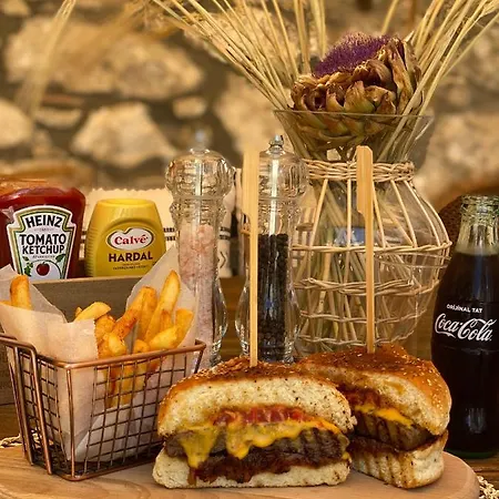 Morisi Avlu فندق *