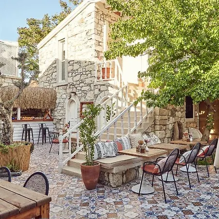 Morisi Avlu * 알라카티