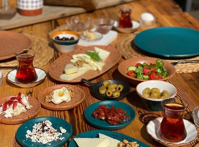 Morisi Avlu * Алачати