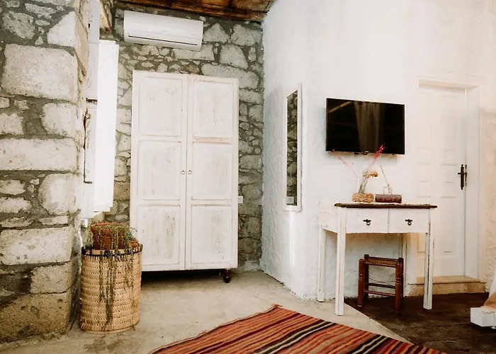 Morisi Avlu Отель *