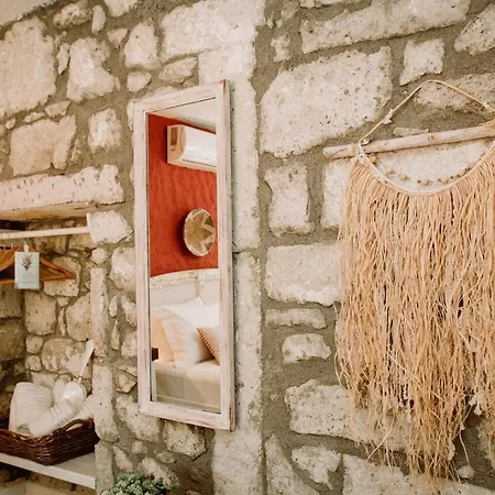 Morisi Avlu Hotel Alaçatı