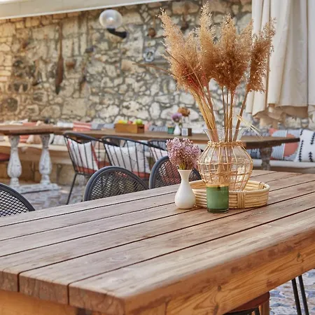 Hotel Morisi Avlu